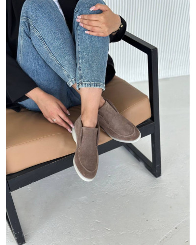 Женские высокие замшевые лоферы цвета капучино (Арт. 156-4)